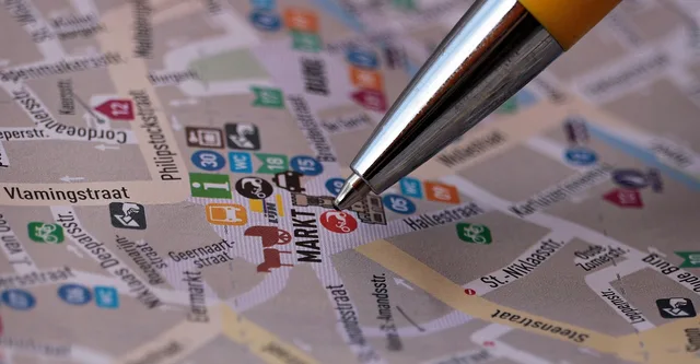 street map, map, looking for, find, places of interest, planning, path, goal, direction, city map, ballpoint pen, market, marketplace, belgium, bruges, street map, map, map, map, map, map, find, find, city map, marketplace. Local SEO software UK: what BrightLocal and Whitespark do