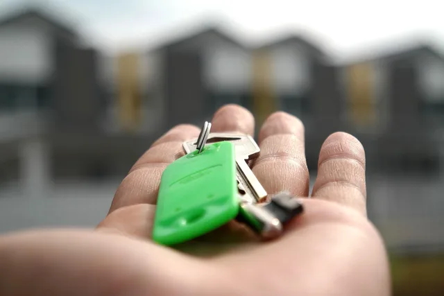 key, home, house, estate, business, mortgage, real, loan, new, property, rent, agent, buy, apartment, investment, sale, building, hand, lock, housing, owner, purchase, residential, sign, unlock, security, person, key, mortgage, mortgage, mortgage, mortgage, loan, loan, property, property, property, rent, rent, rent, rent, rent, apartment, apartment, investment. Which local SEO risk scenarios should England buyers plan for?
