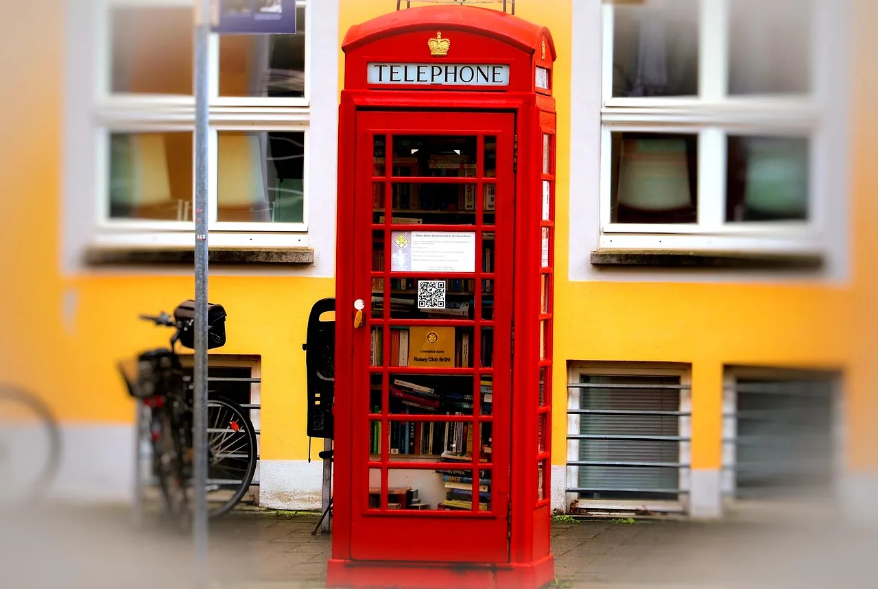 phone booth, british, bookcase, public bookcase, borrow a book